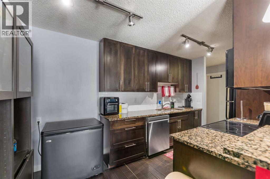 410, 4455a Greenview Drive Ne, Calgary, Alberta  T2E 6M1 - Photo 7 - A2287991