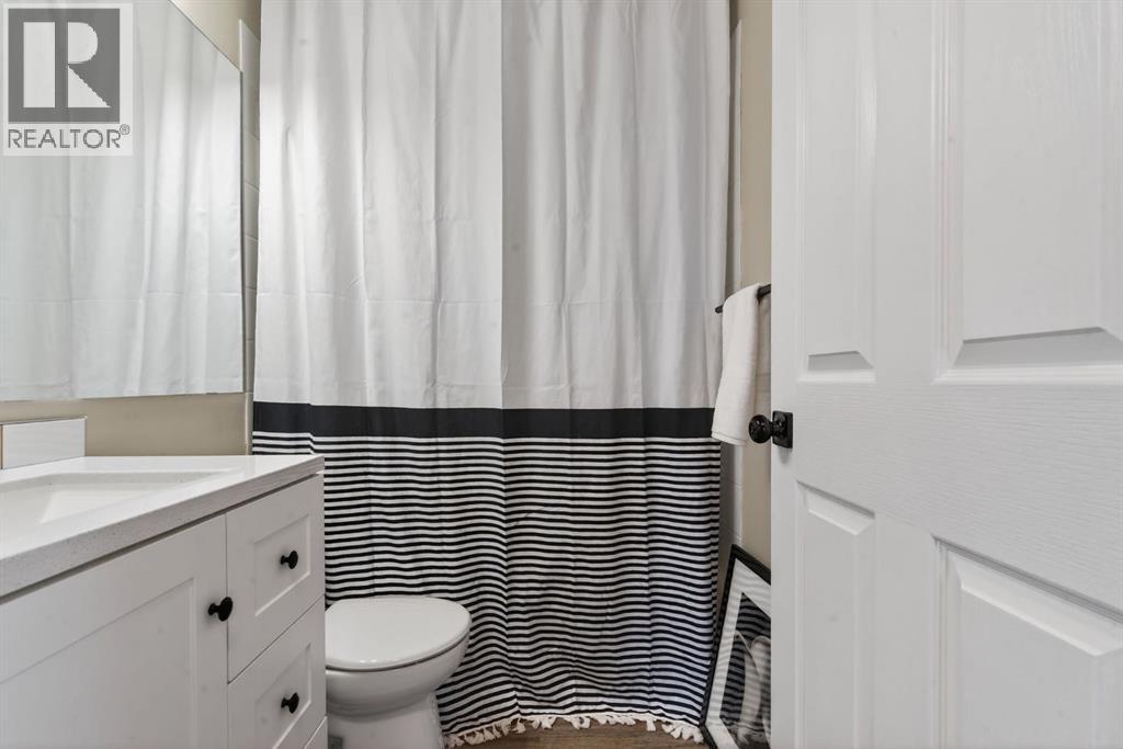 43 Drake Landing Common, Okotoks, Alberta  T1S 2M4 - Photo 43 - A2288346