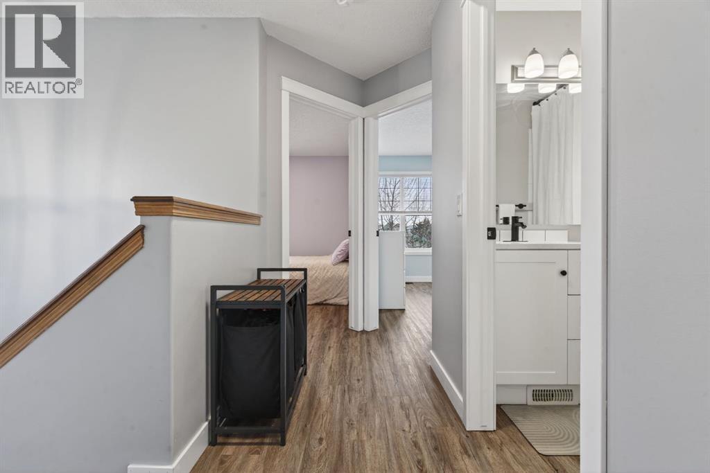 43 Drake Landing Common, Okotoks, Alberta  T1S 2M4 - Photo 41 - A2288346