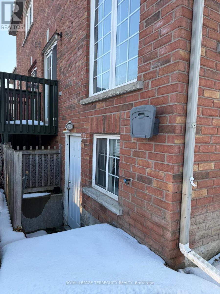 Basement - 303 Porte Road, Ajax, Ontario  L1S 0A4 - Photo 5 - E12703694