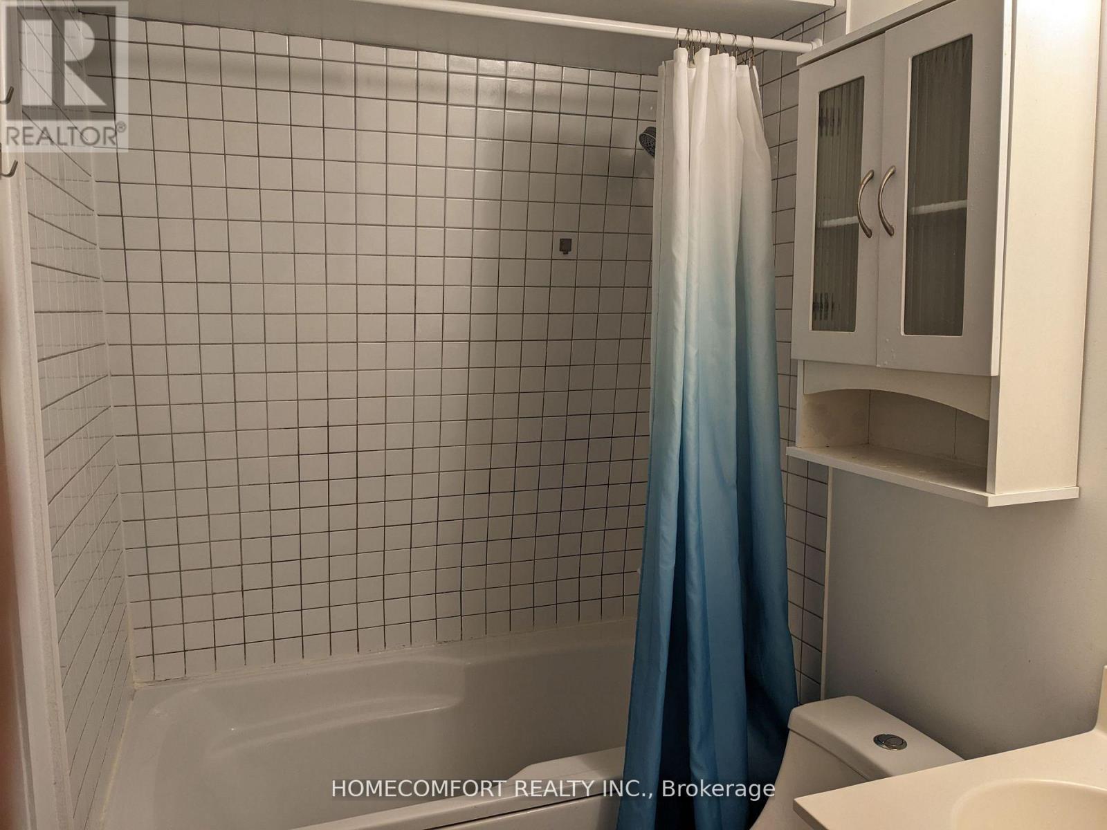 377 - 415 Jarvis Street, Toronto, Ontario  M4Y 3C1 - Photo 13 - C12830226