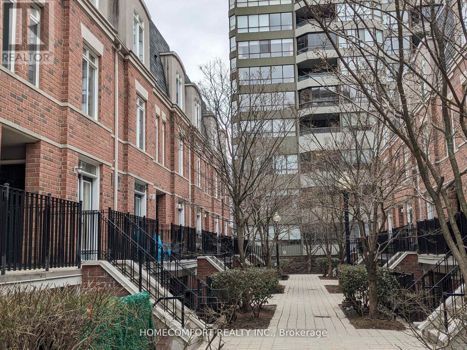 377 - 415 Jarvis Street, Toronto, Ontario  M4Y 3C1 - Photo 2 - C12830226