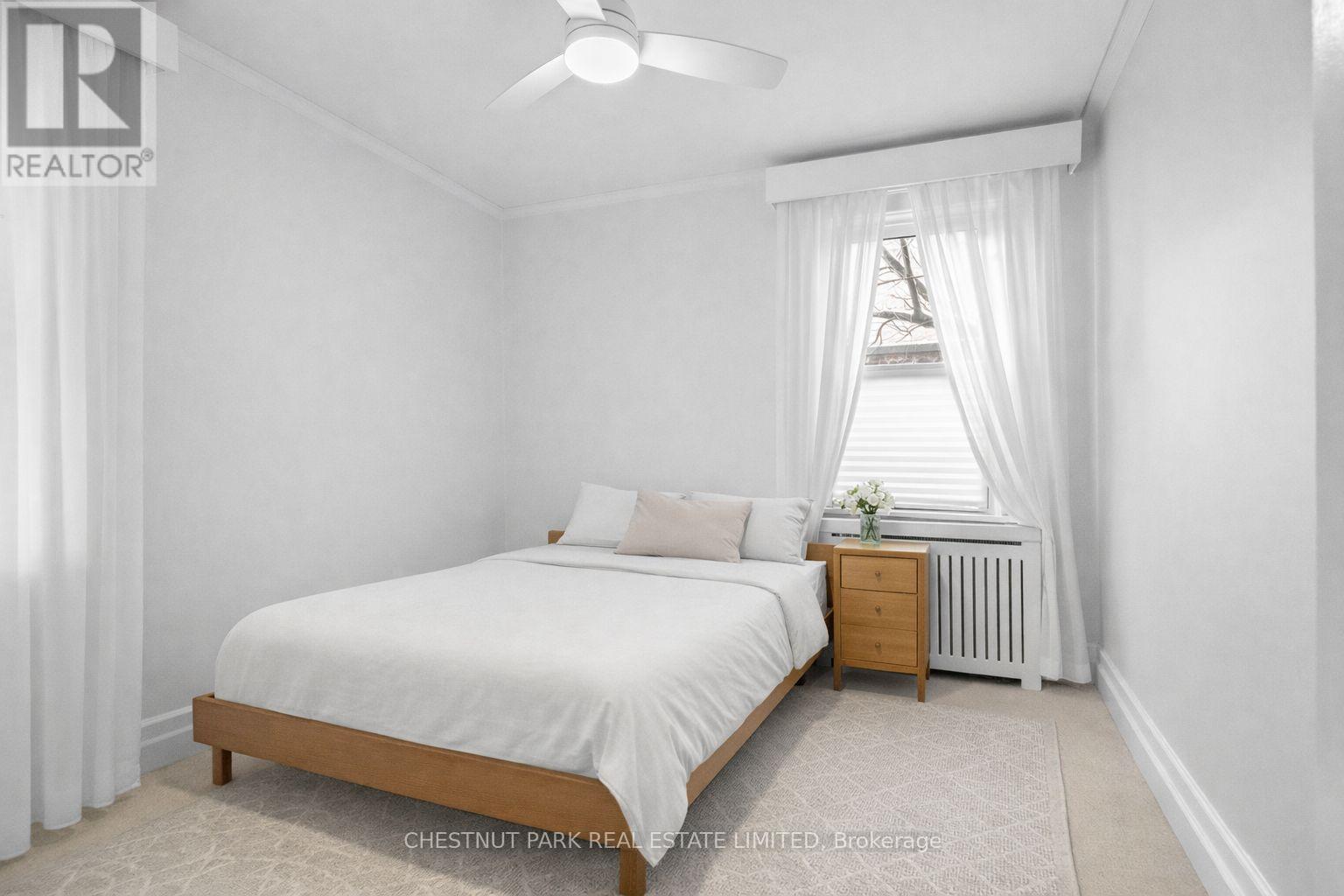 9 Maclennan Avenue, Toronto, Ontario  M4W 2Y4 - Photo 15 - C12830234