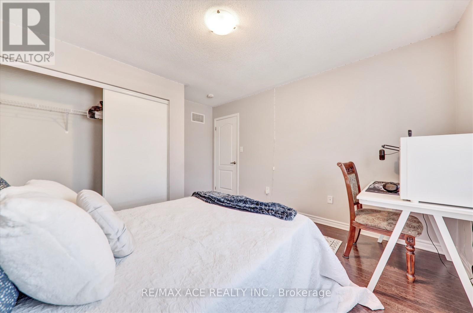 60 Westfield Drive, Whitby, Ontario  L1P 0E9 - Photo 32 - E12830216