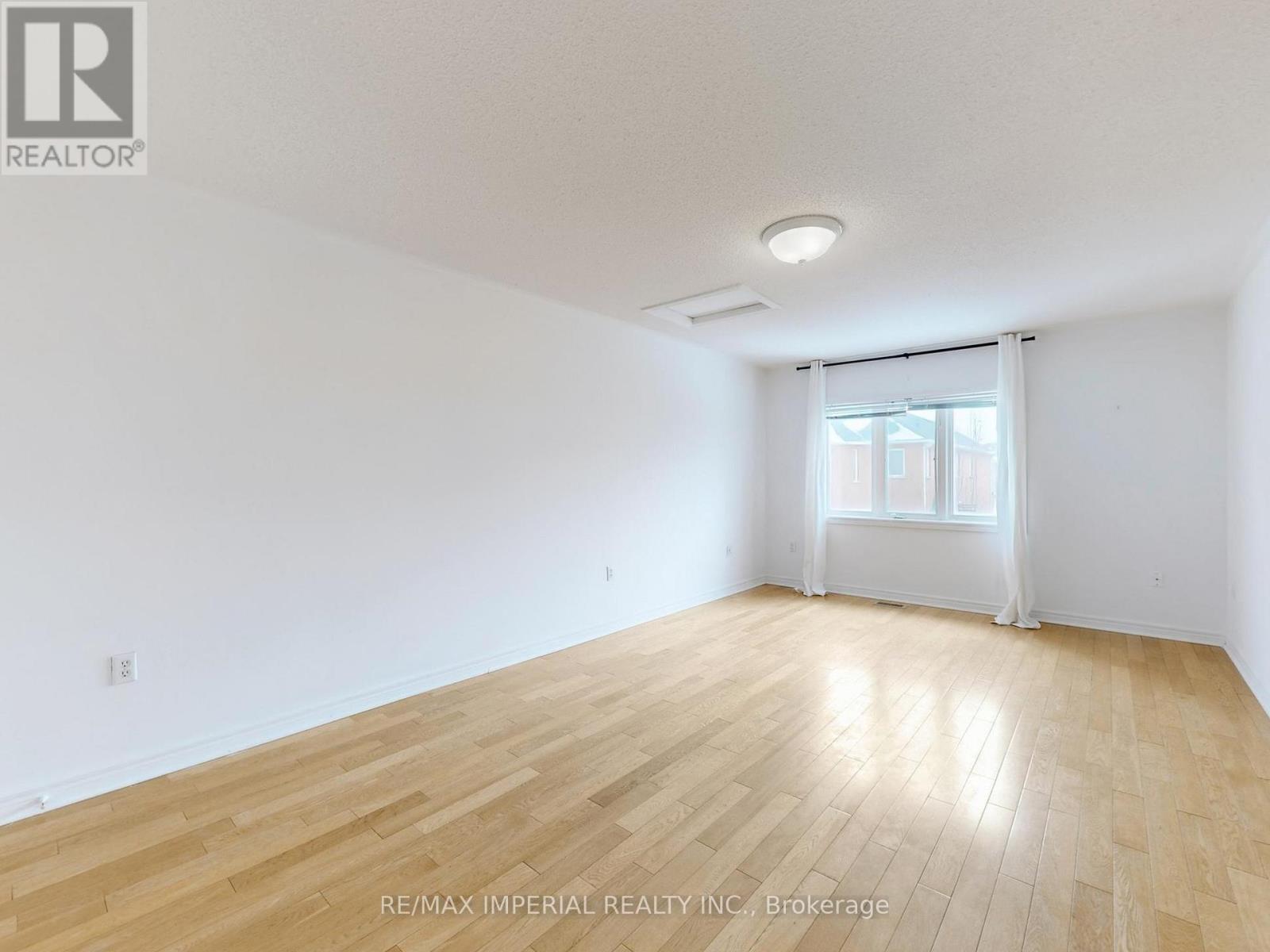 25 Ruby Crescent, Richmond Hill (Rouge Woods), Ontario  L4S 2E8 - Photo 16 - N12830240