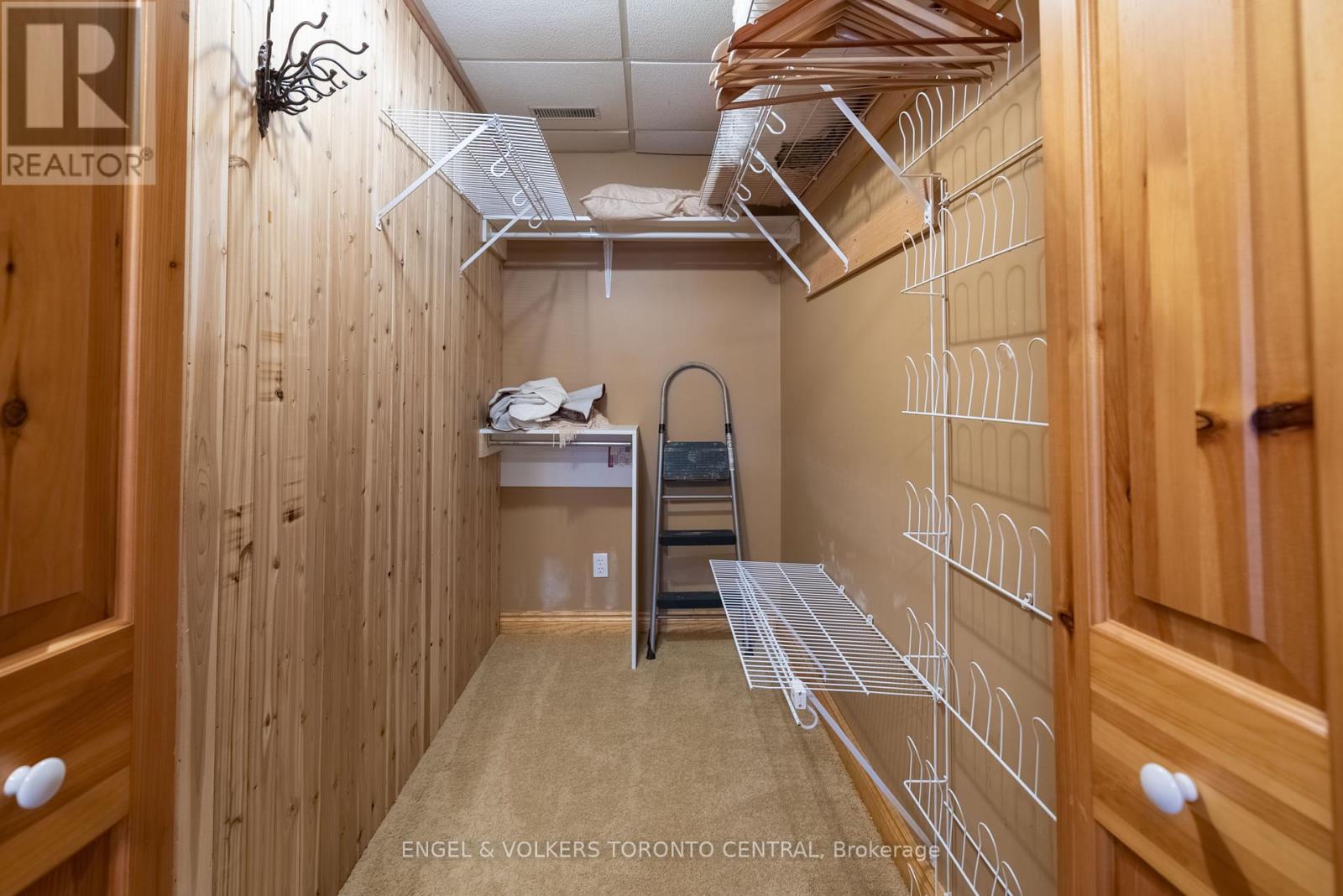 11 Valleycrest Drive, Oro-Medonte (Horseshoe Valley), Ontario  L0L 2L0 - Photo 42 - S12830230