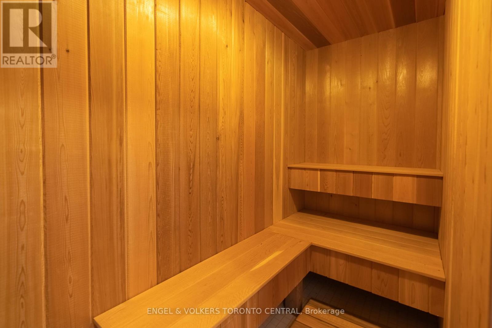 11 Valleycrest Drive, Oro-Medonte (Horseshoe Valley), Ontario  L0L 2L0 - Photo 44 - S12830230