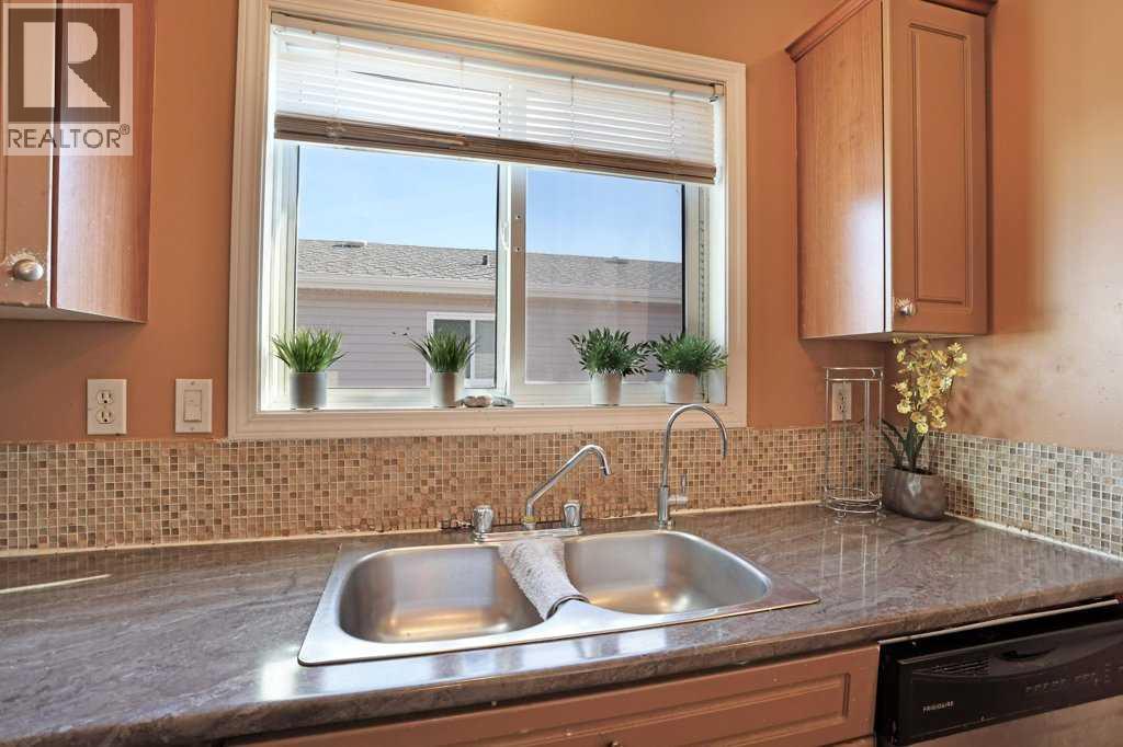 1620 2nd Avenue E, Brooks, Alberta  T1R 1K3 - Photo 10 - A2285852