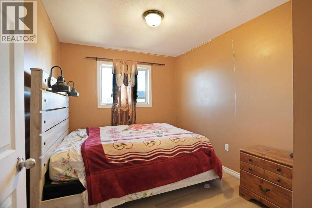 1620 2nd Avenue E, Brooks, Alberta  T1R 1K3 - Photo 16 - A2285852