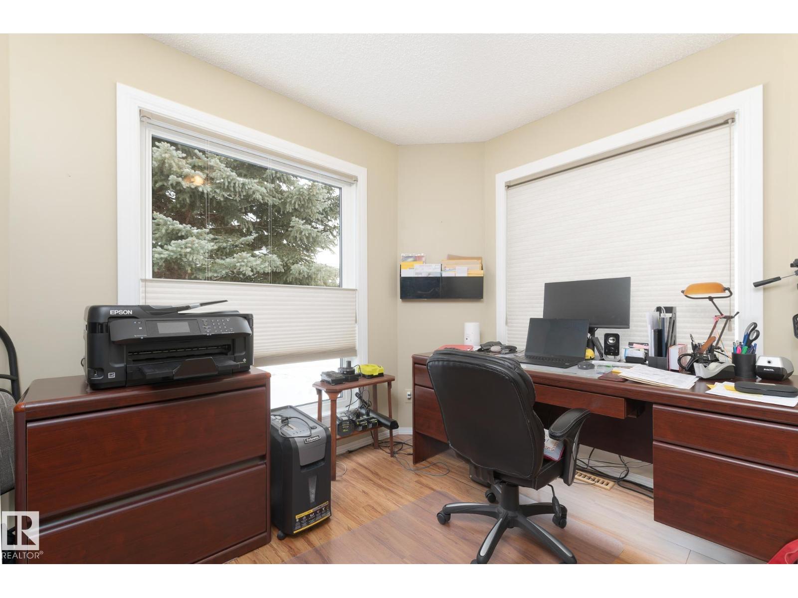 613 Whiston Wd Nw, Edmonton, Alberta  T6M 2C3 - Photo 9 - E4475326