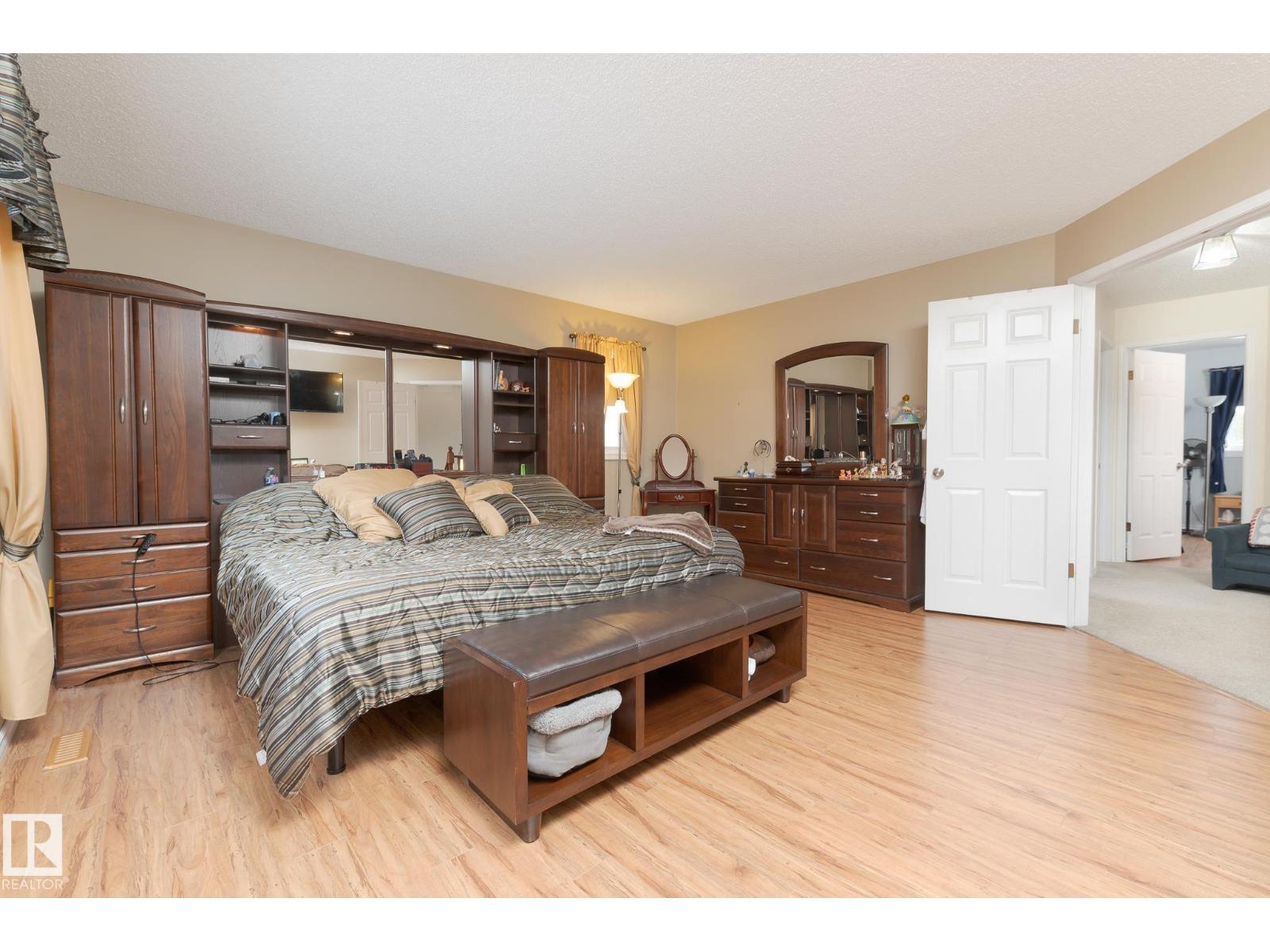 613 Whiston Wd Nw, Edmonton, Alberta  T6M 2C3 - Photo 21 - E4475326