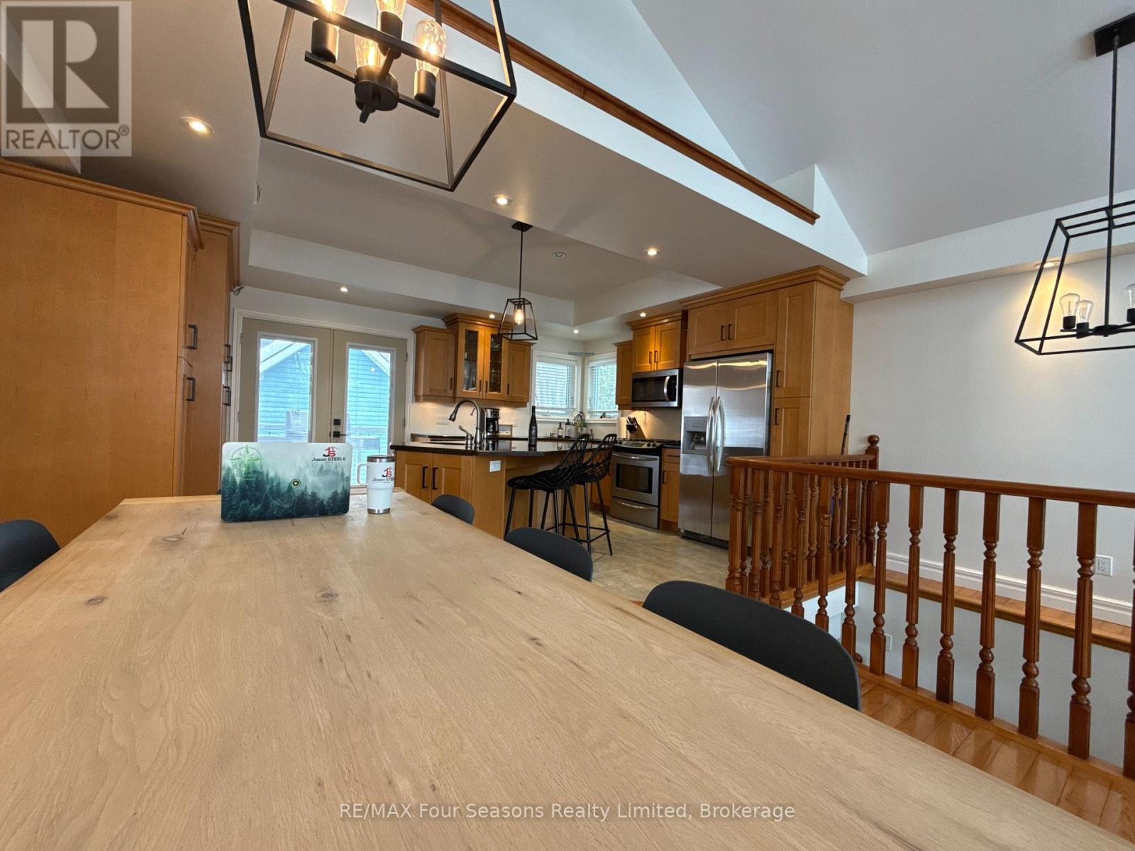 37 Silver Lake Crescent, South Bruce Peninsula, Ontario  N0H 2G0 - Photo 34 - X12494692