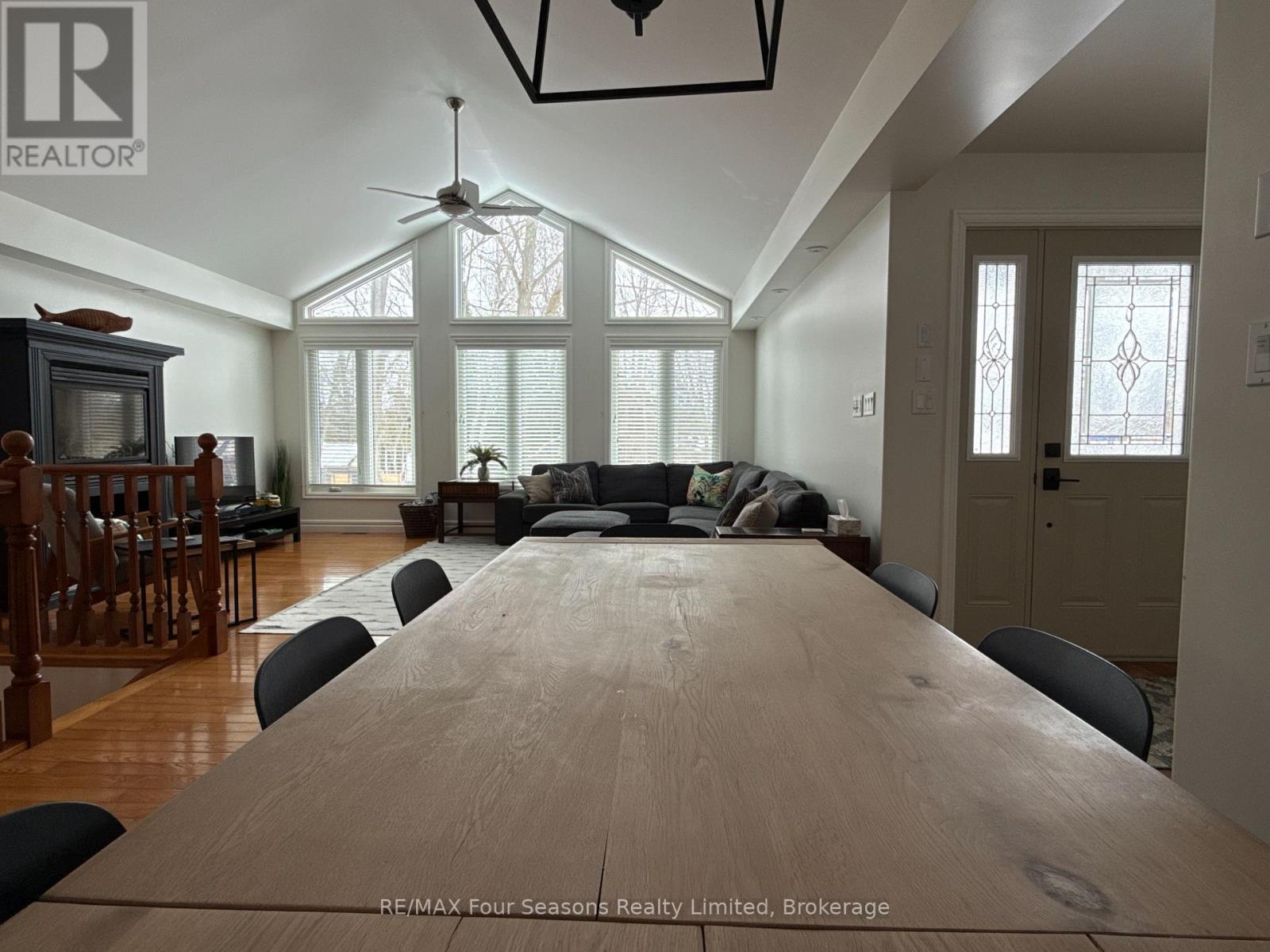 37 Silver Lake Crescent, South Bruce Peninsula, Ontario  N0H 2G0 - Photo 43 - X12494692