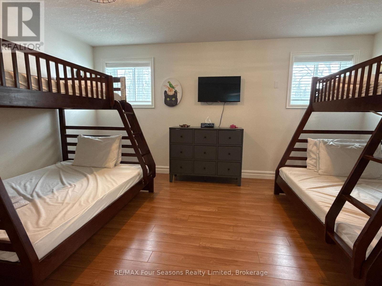 37 Silver Lake Crescent, South Bruce Peninsula, Ontario  N0H 2G0 - Photo 45 - X12494692