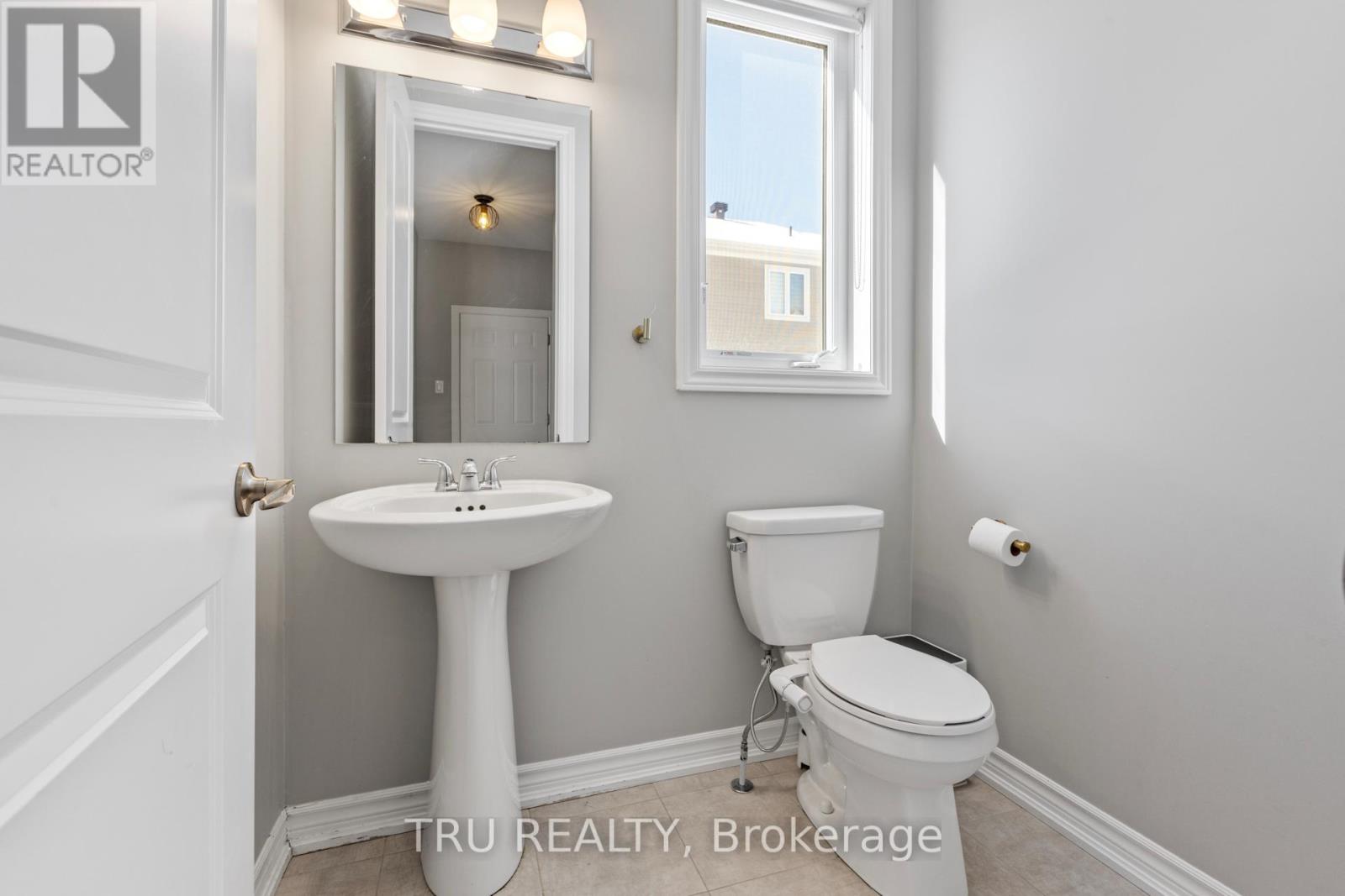 34 Coppermine Street, Ottawa, Ontario  K2J 6P7 - Photo 35 - X12829394