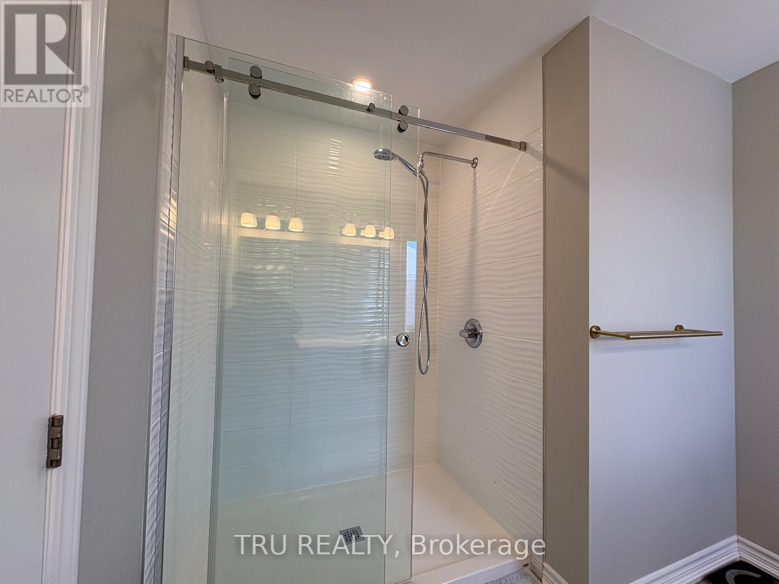 34 Coppermine Street, Ottawa, Ontario  K2J 6P7 - Photo 37 - X12829394