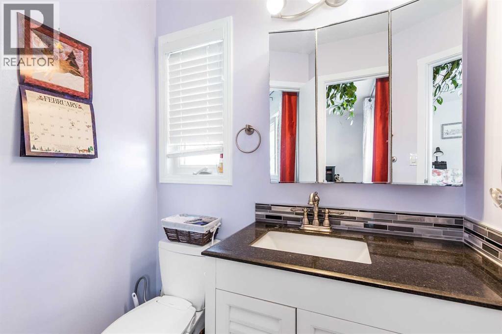 653 Macewan Drive, Carstairs, Alberta  T0M 0N0 - Photo 19 - A2286627