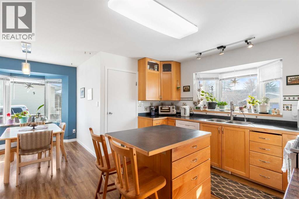 653 Macewan Drive, Carstairs, Alberta  T0M 0N0 - Photo 11 - A2286627