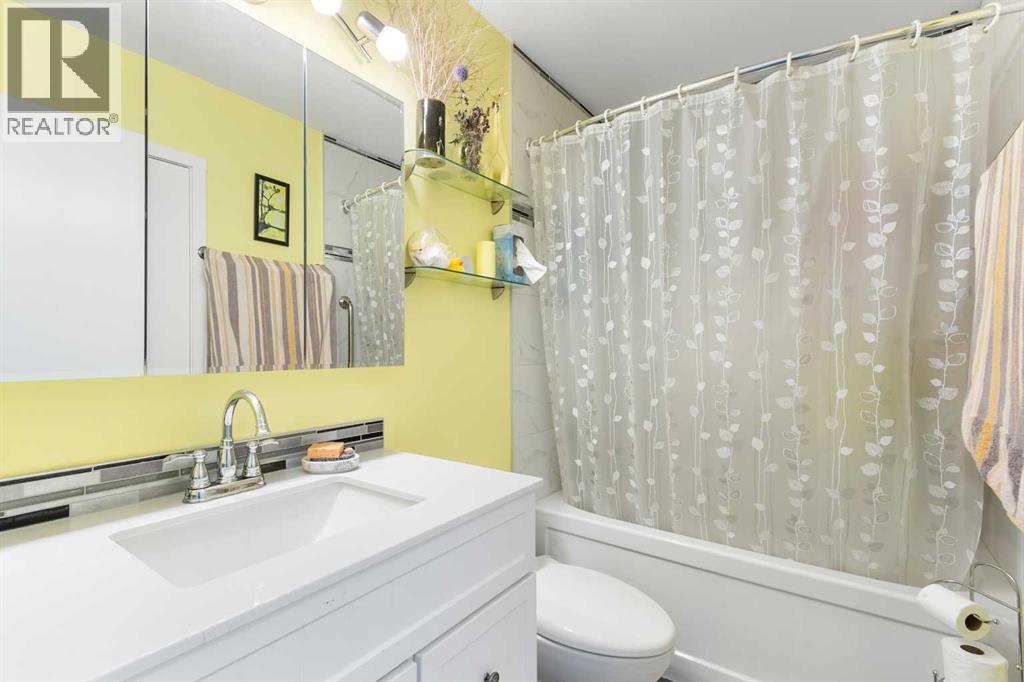 653 Macewan Drive, Carstairs, Alberta  T0M 0N0 - Photo 13 - A2286627