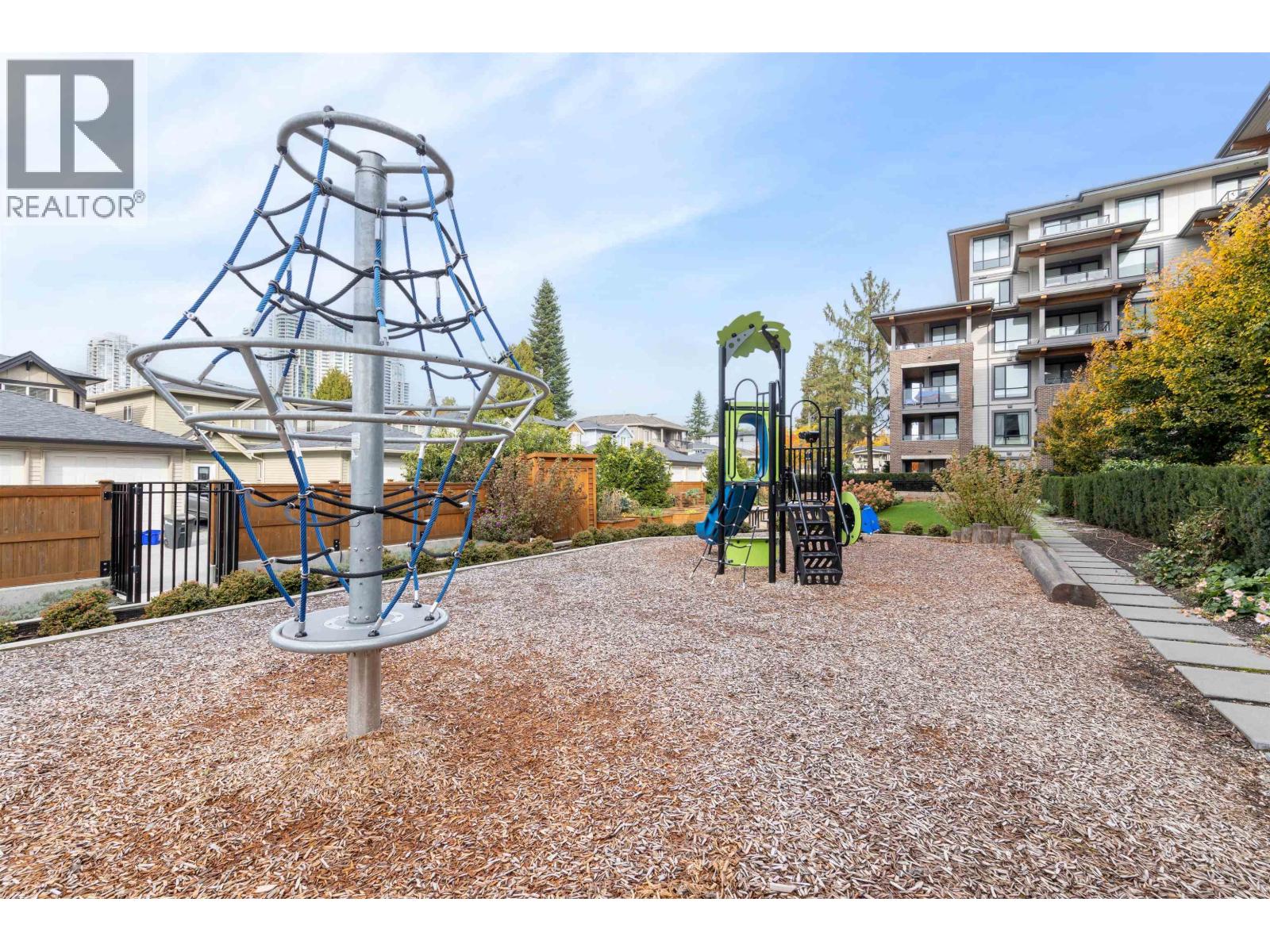 607 7588 16th Street, Burnaby, British Columbia  V3N 0H8 - Photo 21 - R3093115