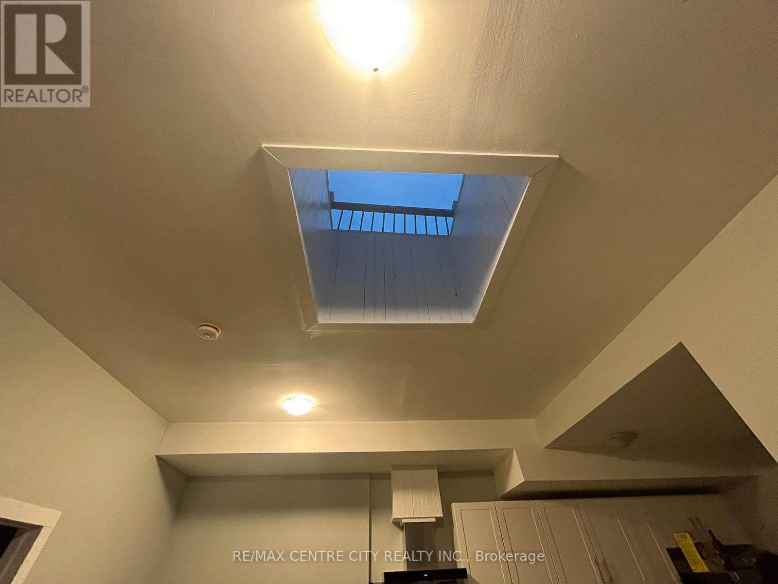 362 Richmond Street, London East, Ontario  N6A 3C3 - Photo 3 - X12830286