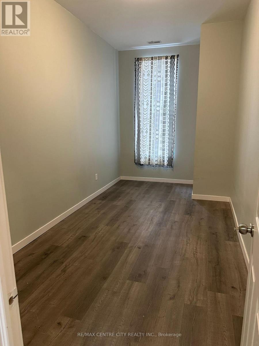 362 Richmond Street, London East, Ontario  N6A 3C3 - Photo 6 - X12830286