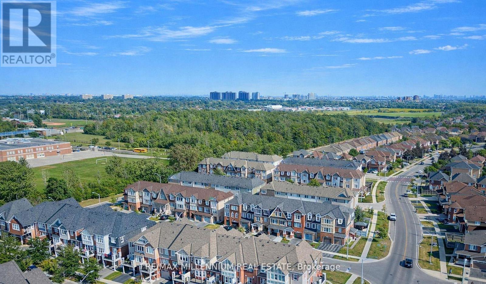 53 Colonel Frank Ching Crescent N, Brampton, Ontario  L6Y 5W5 - Photo 21 - W12829970