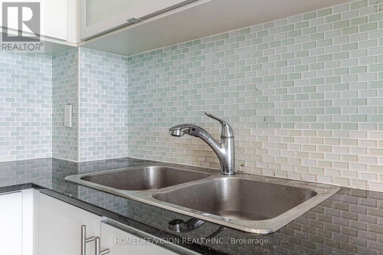 3610 - 28 Ted Rogers Way, Toronto, Ontario  M4Y 2J4 - Photo 11 - C12830244