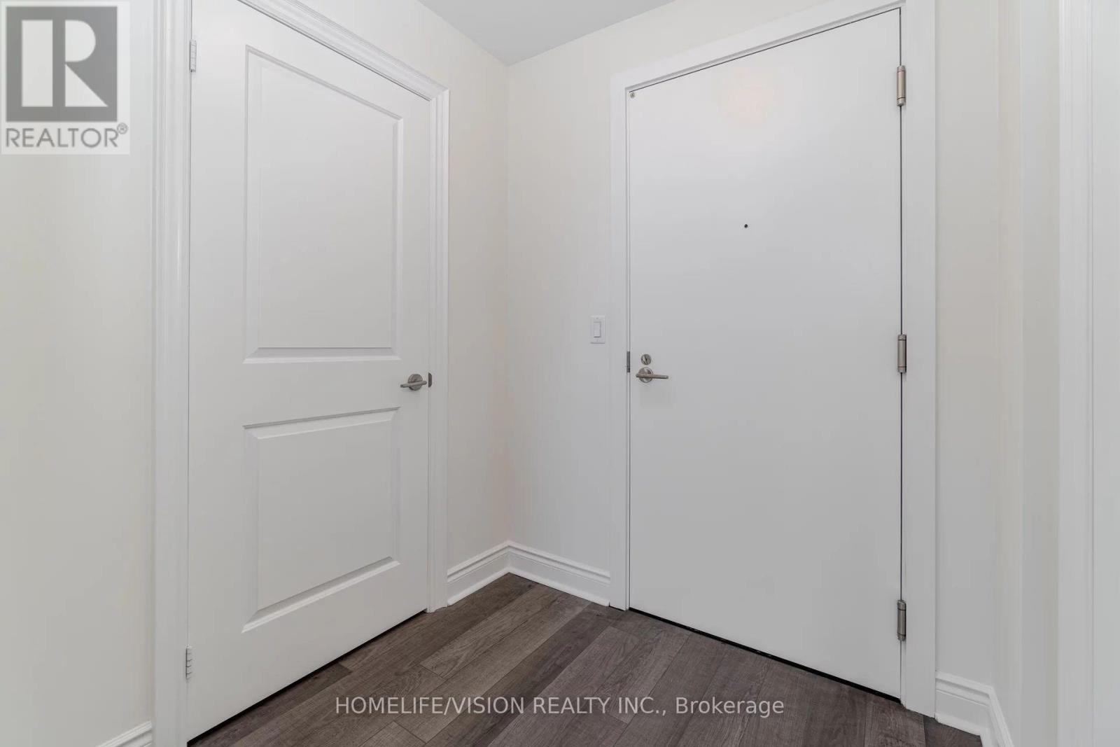 3610 - 28 Ted Rogers Way, Toronto, Ontario  M4Y 2J4 - Photo 7 - C12830244