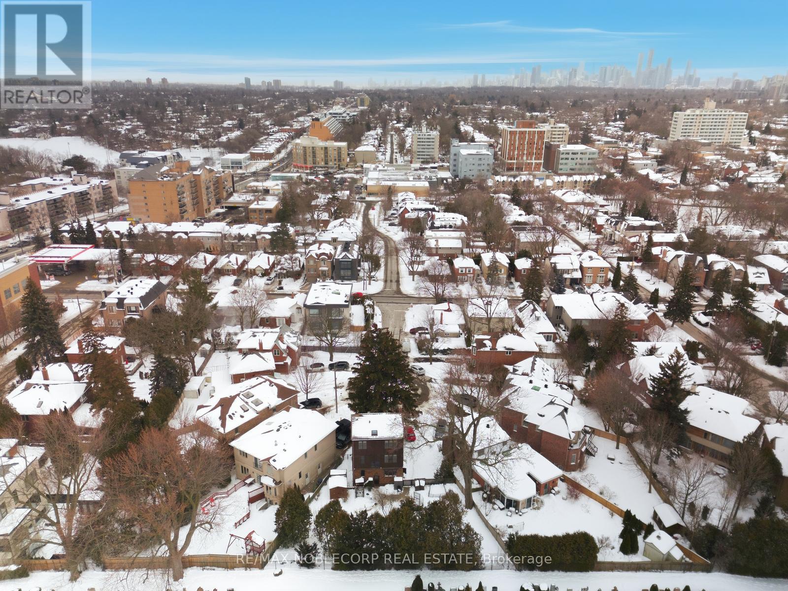 51 Glenavy Avenue, Toronto, Ontario  M4P 2T9 - Photo 49 - C12830264