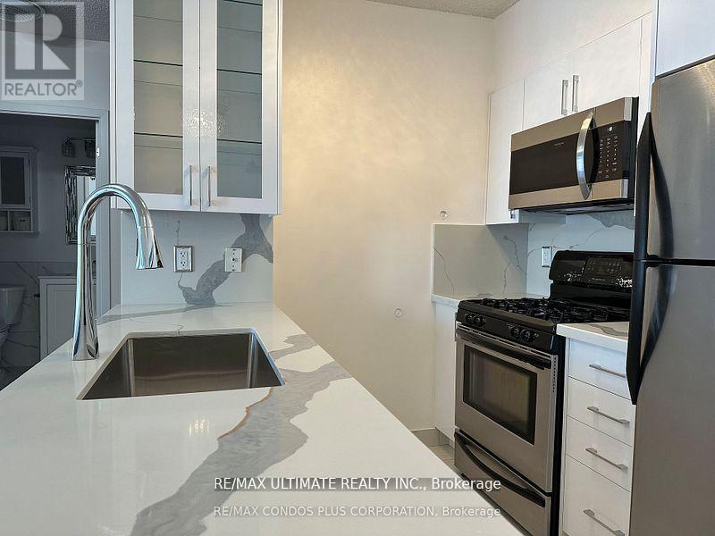 511 - 5 Mariner Terrace, Toronto, Ontario  M5V 3V6 - Photo 3 - C12830284