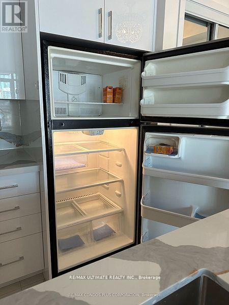 511 - 5 Mariner Terrace, Toronto, Ontario  M5V 3V6 - Photo 4 - C12830284