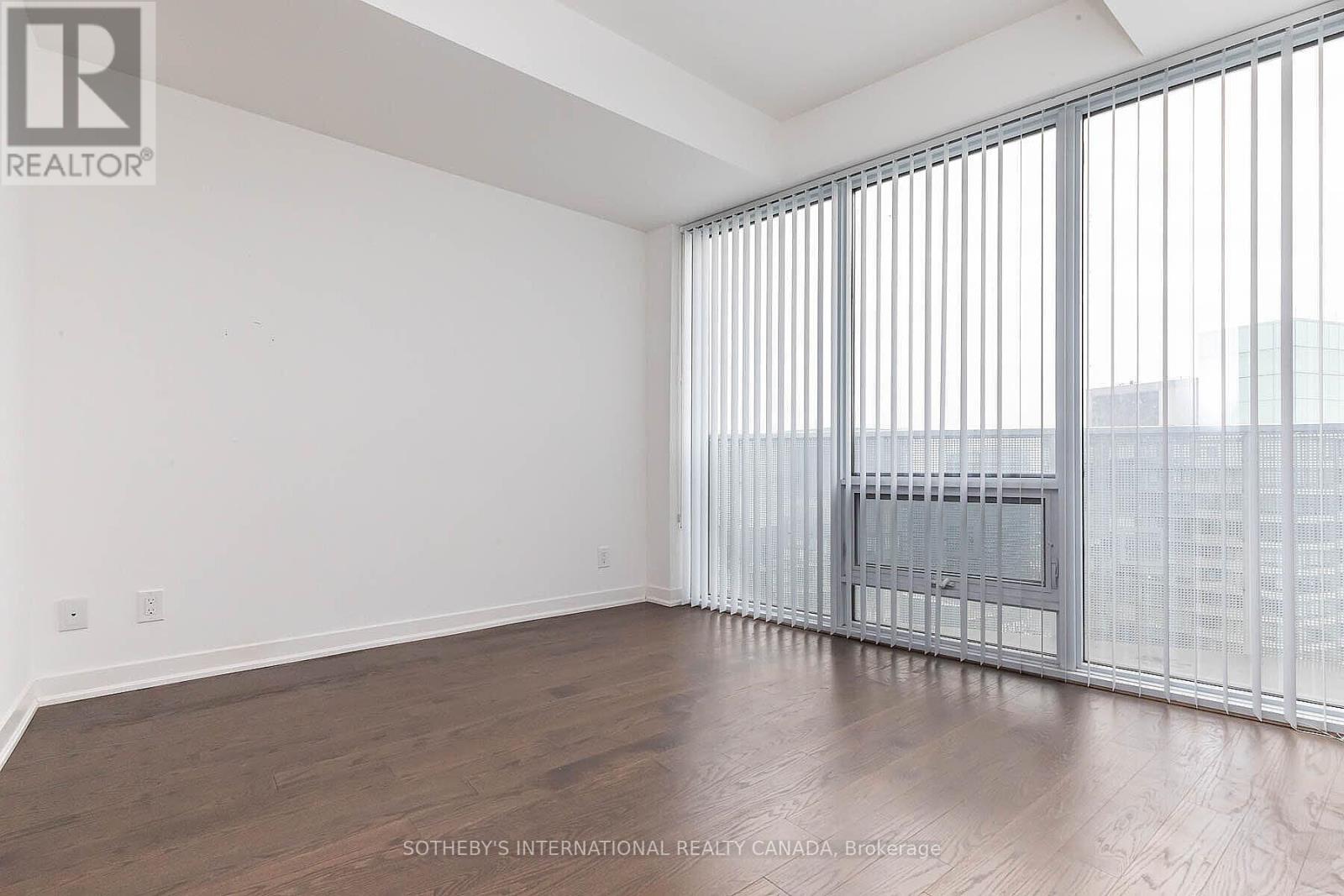 6003 - 100 Harbour Street, Toronto, Ontario  M5J 2T5 - Photo 15 - C12830292