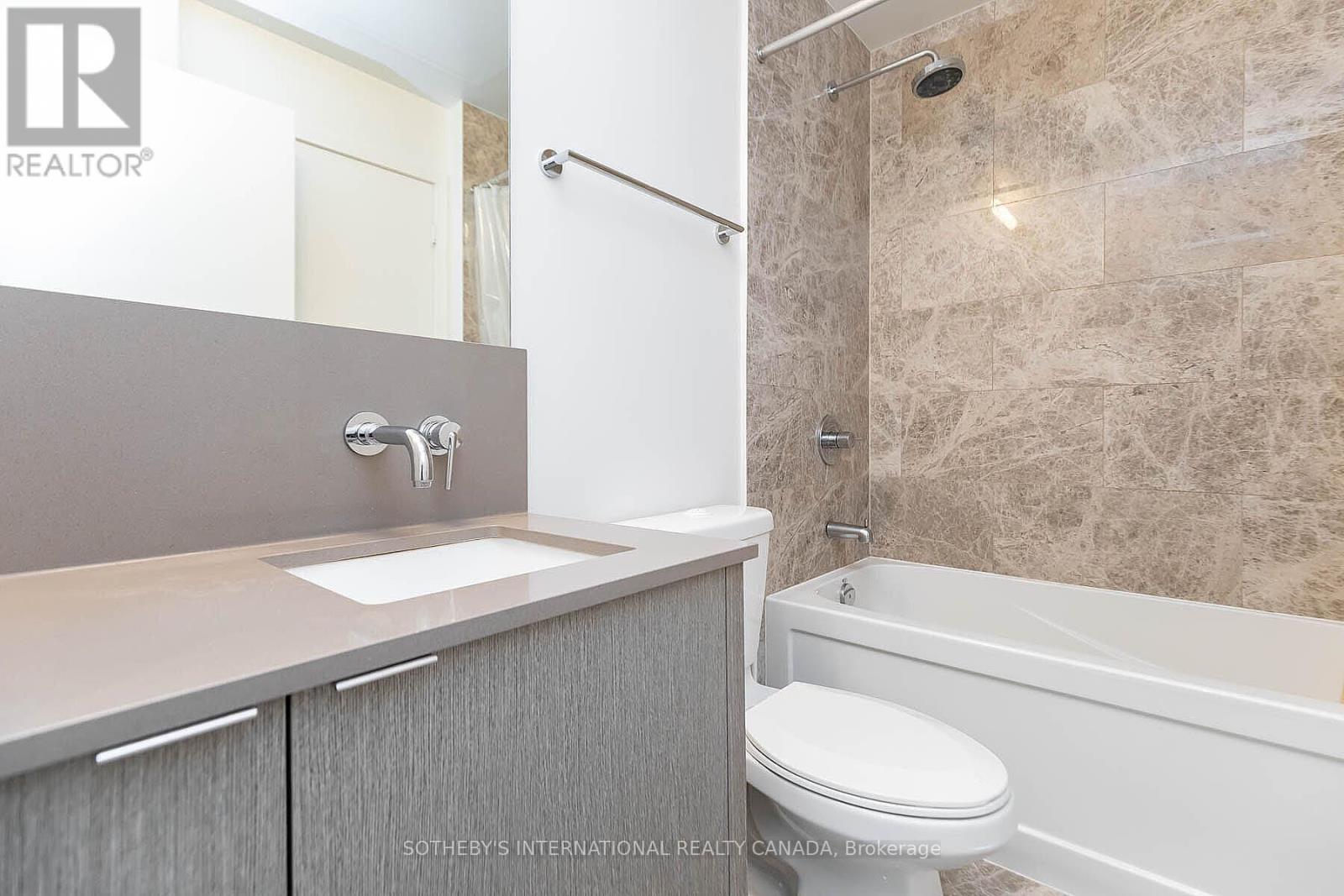 6003 - 100 Harbour Street, Toronto, Ontario  M5J 2T5 - Photo 19 - C12830292