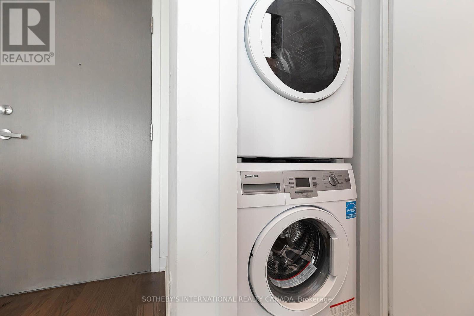 6003 - 100 Harbour Street, Toronto, Ontario  M5J 2T5 - Photo 20 - C12830292