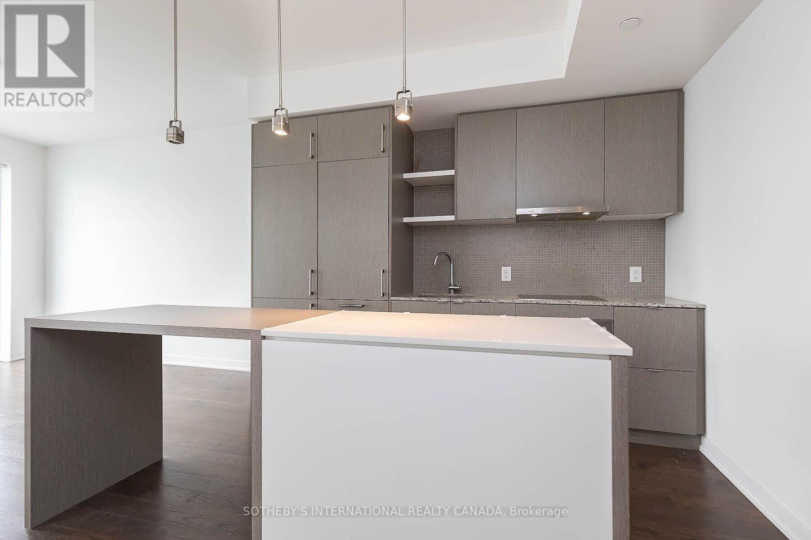 6003 - 100 Harbour Street, Toronto, Ontario  M5J 2T5 - Photo 9 - C12830292