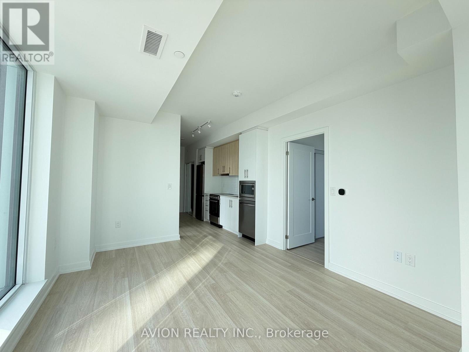 A-1702 - 9763 Markham Road, Markham, Ontario  L4E 0W4 - Photo 3 - N12830300