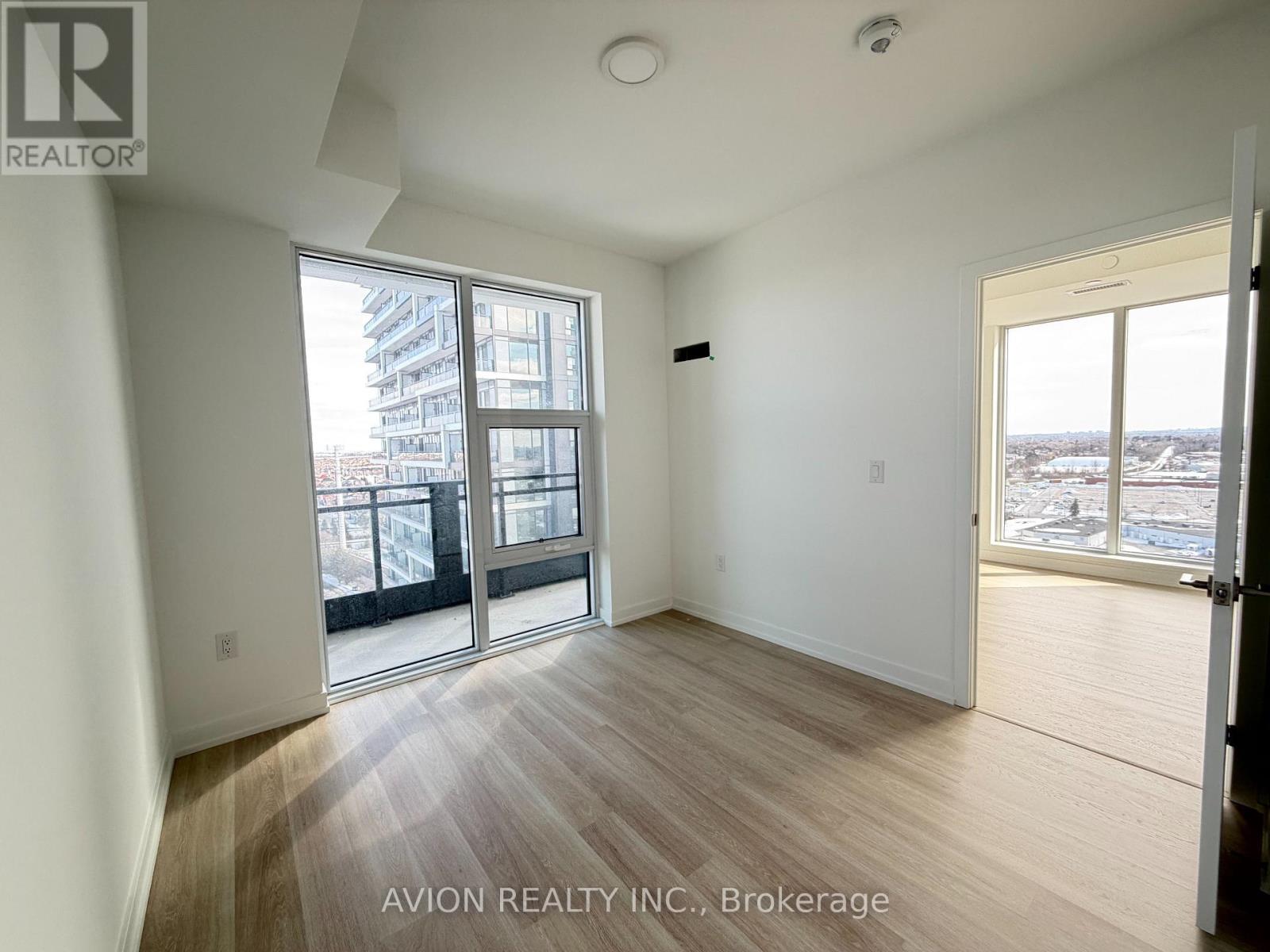 A-1702 - 9763 Markham Road, Markham, Ontario  L4E 0W4 - Photo 5 - N12830300