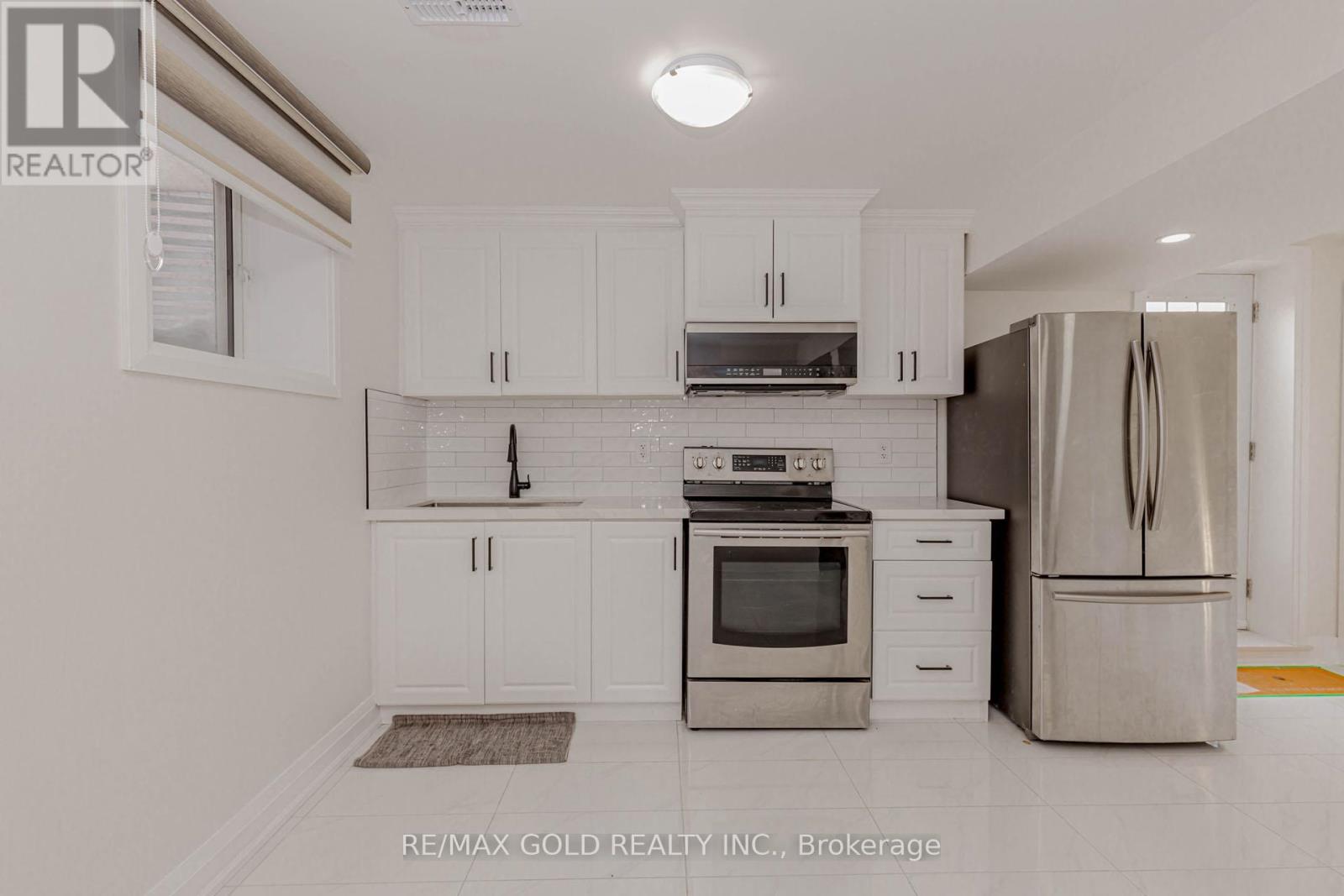 78 Deerpark Crescent, Brampton, Ontario  L6X 2T7 - Photo 28 - W12830254