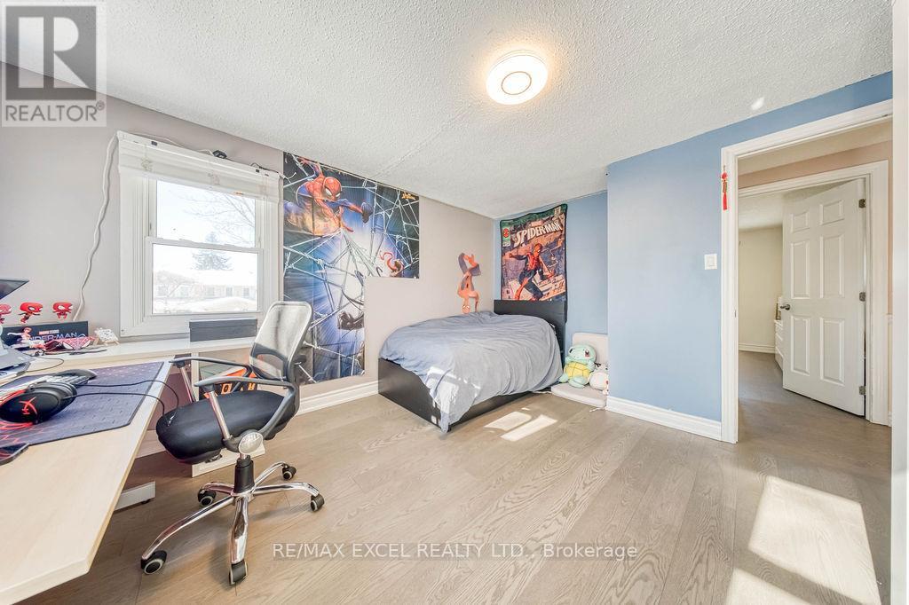 3031 Kilbride Court, Mississauga, Ontario  L5N 3C5 - Photo 29 - W12830266