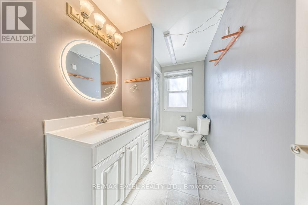 3031 Kilbride Court, Mississauga, Ontario  L5N 3C5 - Photo 30 - W12830266