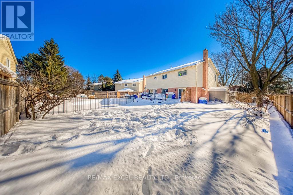 3031 Kilbride Court, Mississauga, Ontario  L5N 3C5 - Photo 40 - W12830266