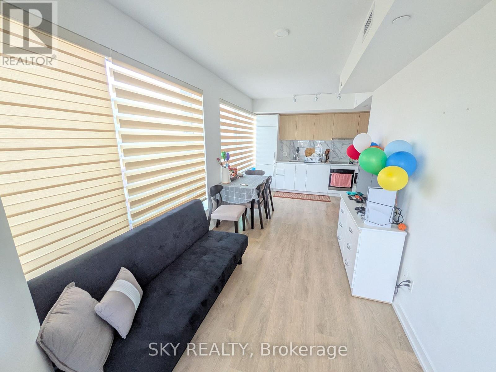 730 - 1100 Sheppard Avenue W, Toronto, Ontario  M3J 0H1 - Photo 2 - W12830270