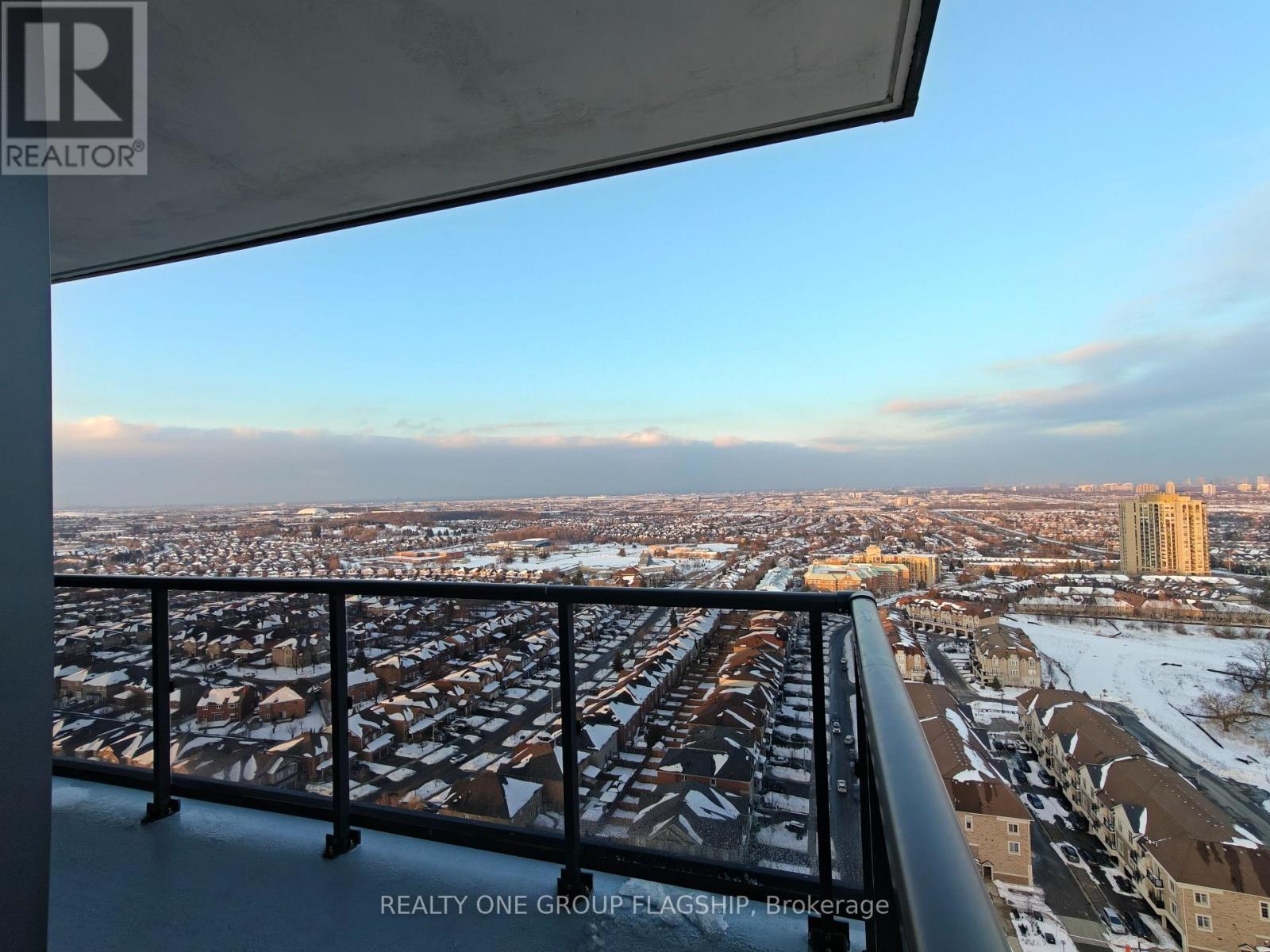 2302 - 5105 Hurontario Street, Mississauga (Hurontario), Ontario  L4Z 0C9 - Photo 4 - W12830282