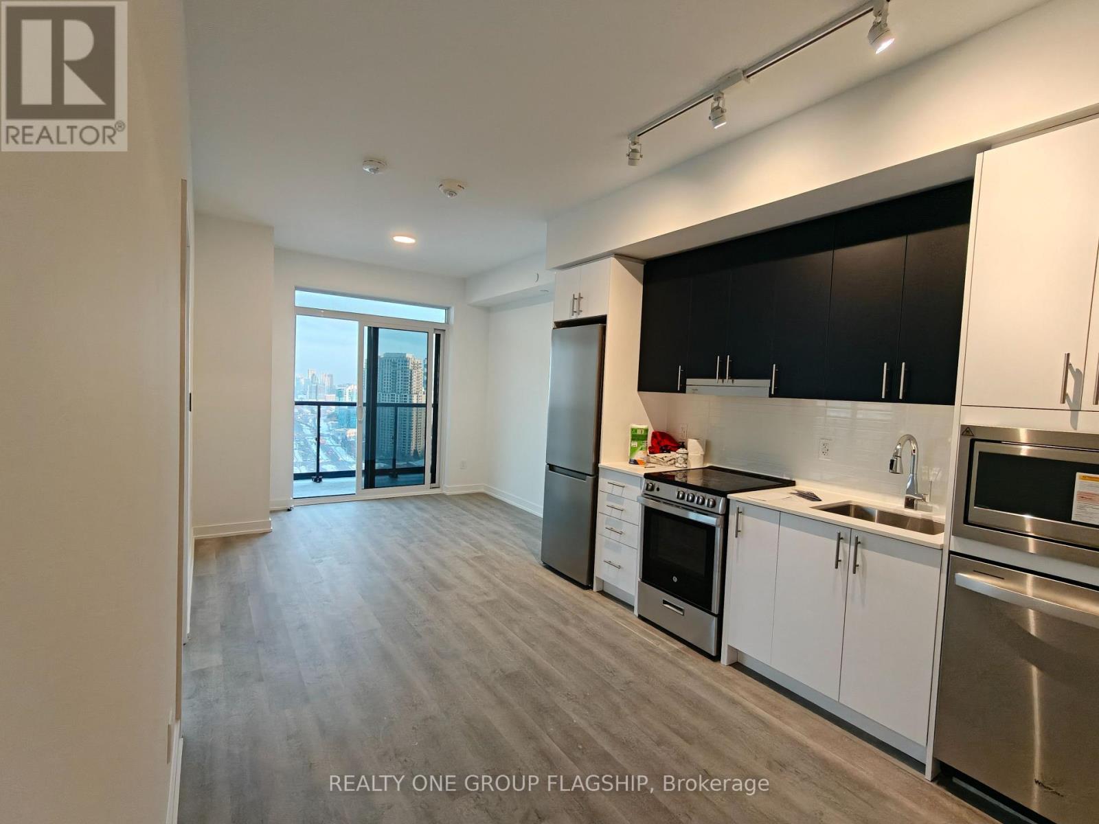 2302 - 5105 Hurontario Street, Mississauga (Hurontario), Ontario  L4Z 0C9 - Photo 7 - W12830282