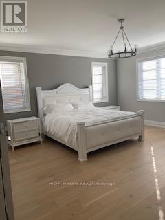 3116 Parsonage Crescent, Oakville, Ontario  L6H 0T9 - Photo 2 - W12830296