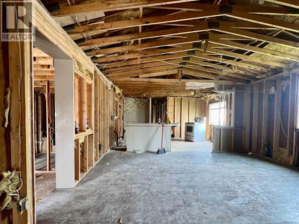 149 Clausen Crescent, Fort Mcmurray, Alberta  T9K 2H8 - Photo 6 - A2256718