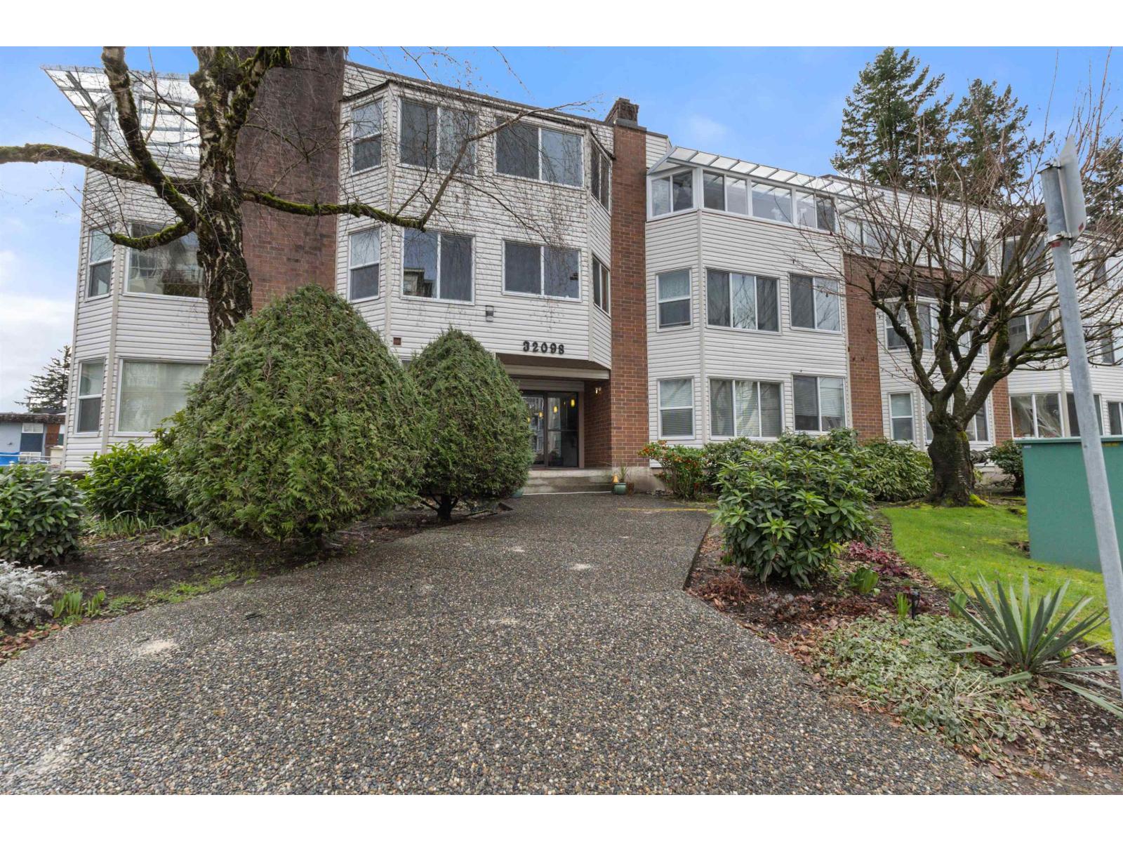 302 32098 George Ferguson Way, Abbotsford, British Columbia  V2T 2K6 - Photo 28 - R3092036