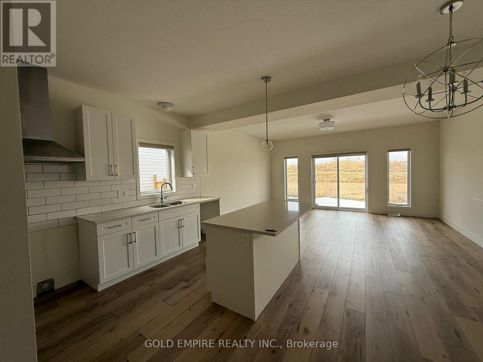 Upper - 1612 Capri Crescent, London North, Ontario  N6G 3P2 - Photo 10 - X12830334