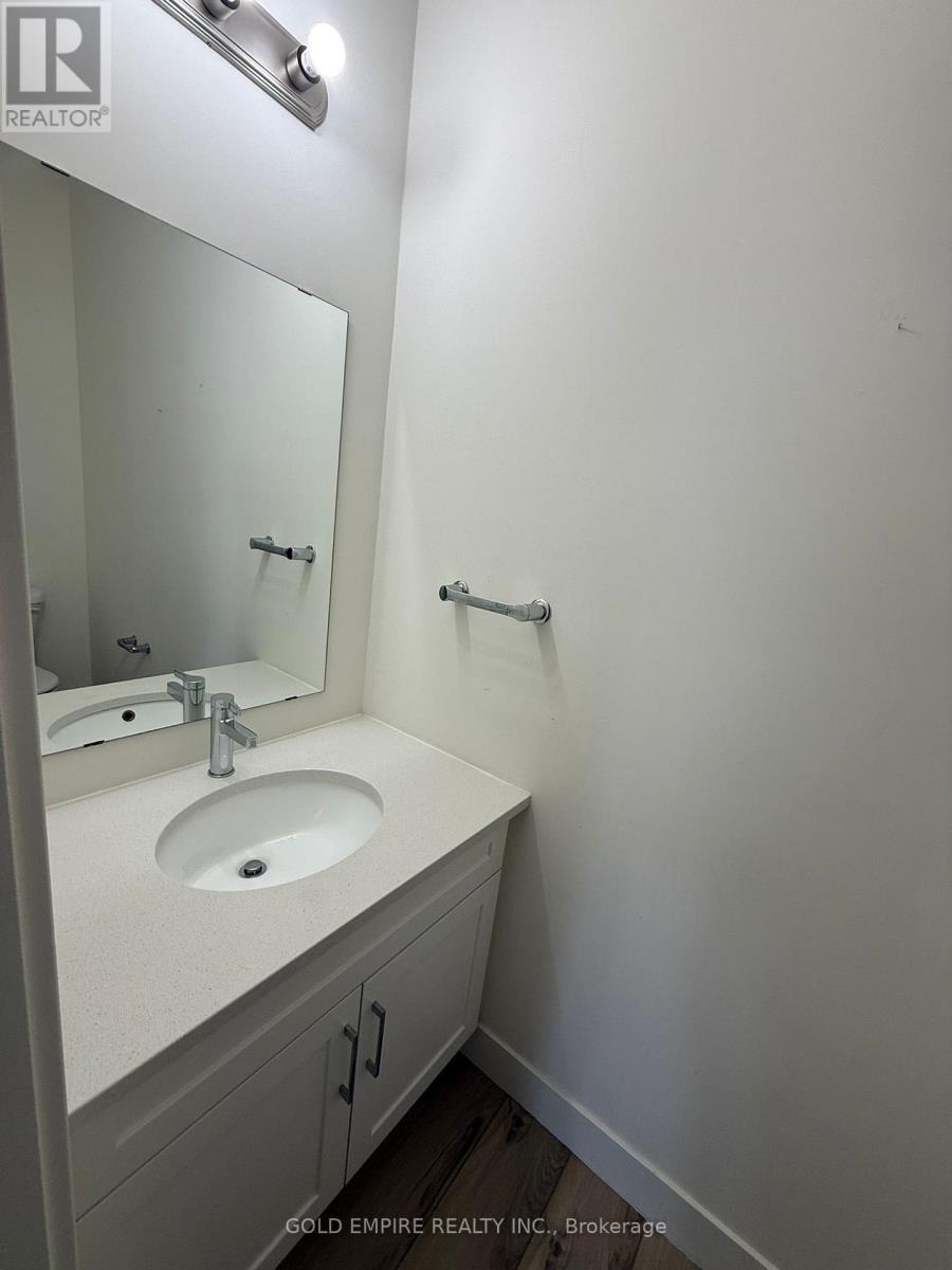 Upper - 1612 Capri Crescent, London North, Ontario  N6G 3P2 - Photo 7 - X12830334